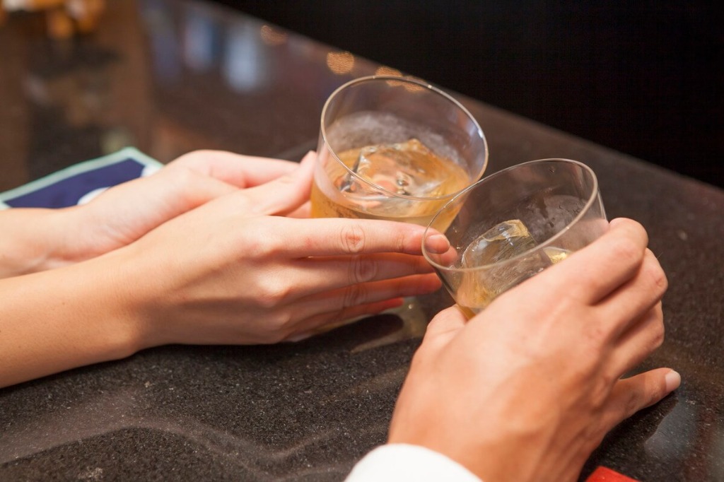 日本酒に合う肉料理・懐石料理なら静岡市葵区で人気な「肉割烹 巳峯」をご利用ください。